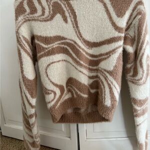 Hollister Brown and Cream Crew Neck Sweater with Abstract Swirl Design